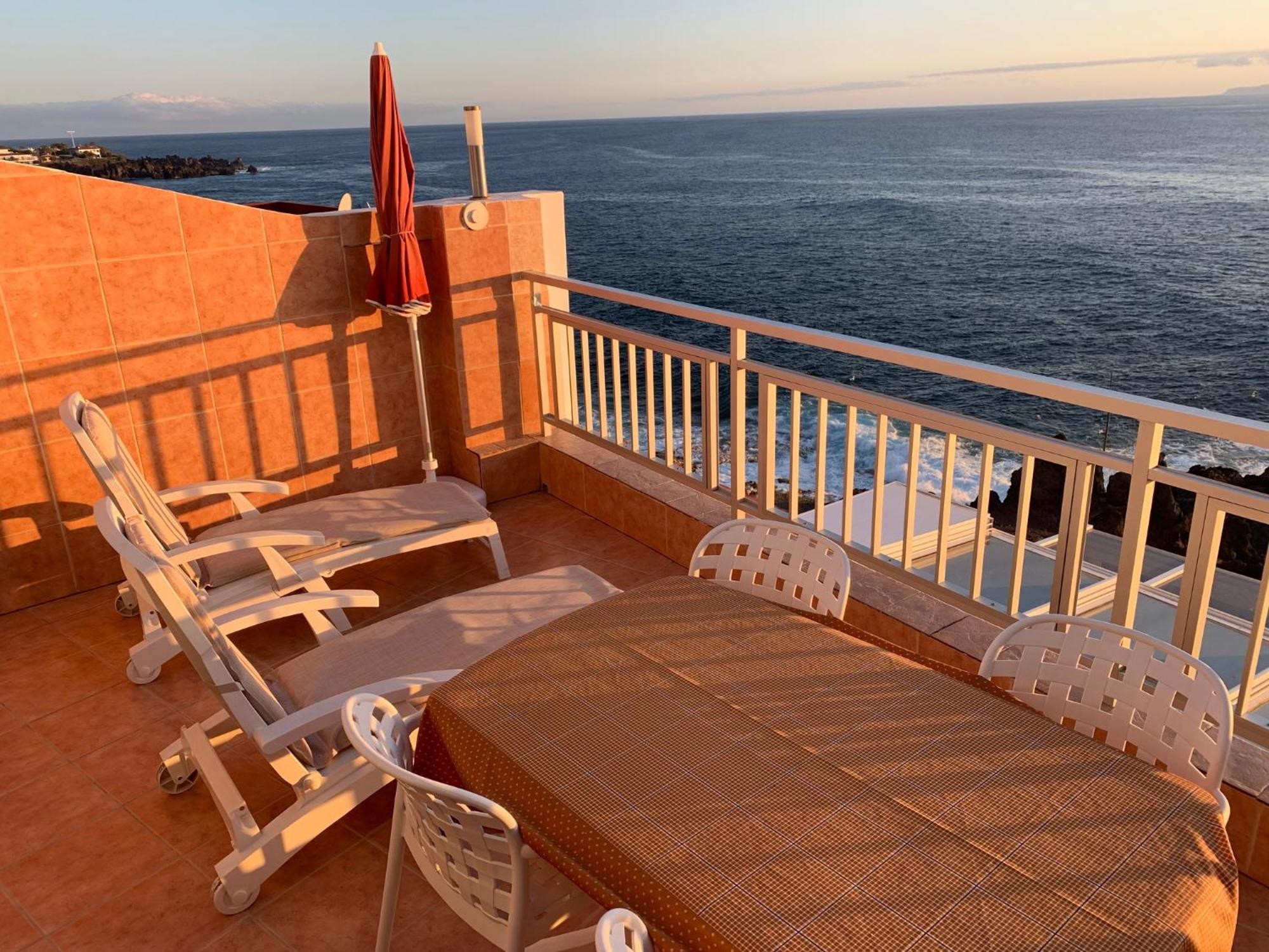 Vivienda Vacacional Con Vistas A La Gomera Y La Palma Puerto de Santiago  Dış mekan fotoğraf